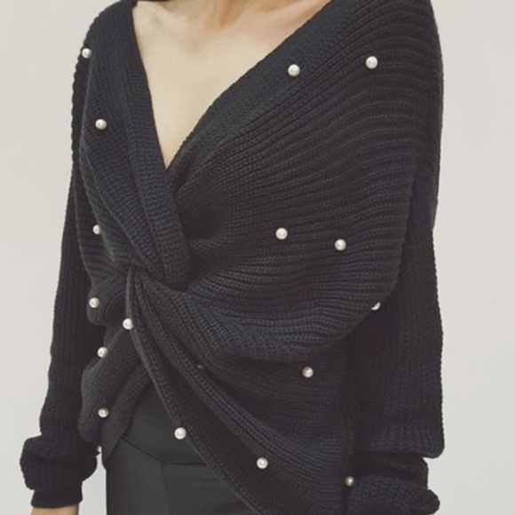 LAST ONE! Pearl Detail Twist Sweater - Picture 2 of 2